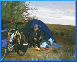 This little bush was infact the only one in visible distance at the end of one of our many cycling days as we crossed through the inner regions of South Australia.